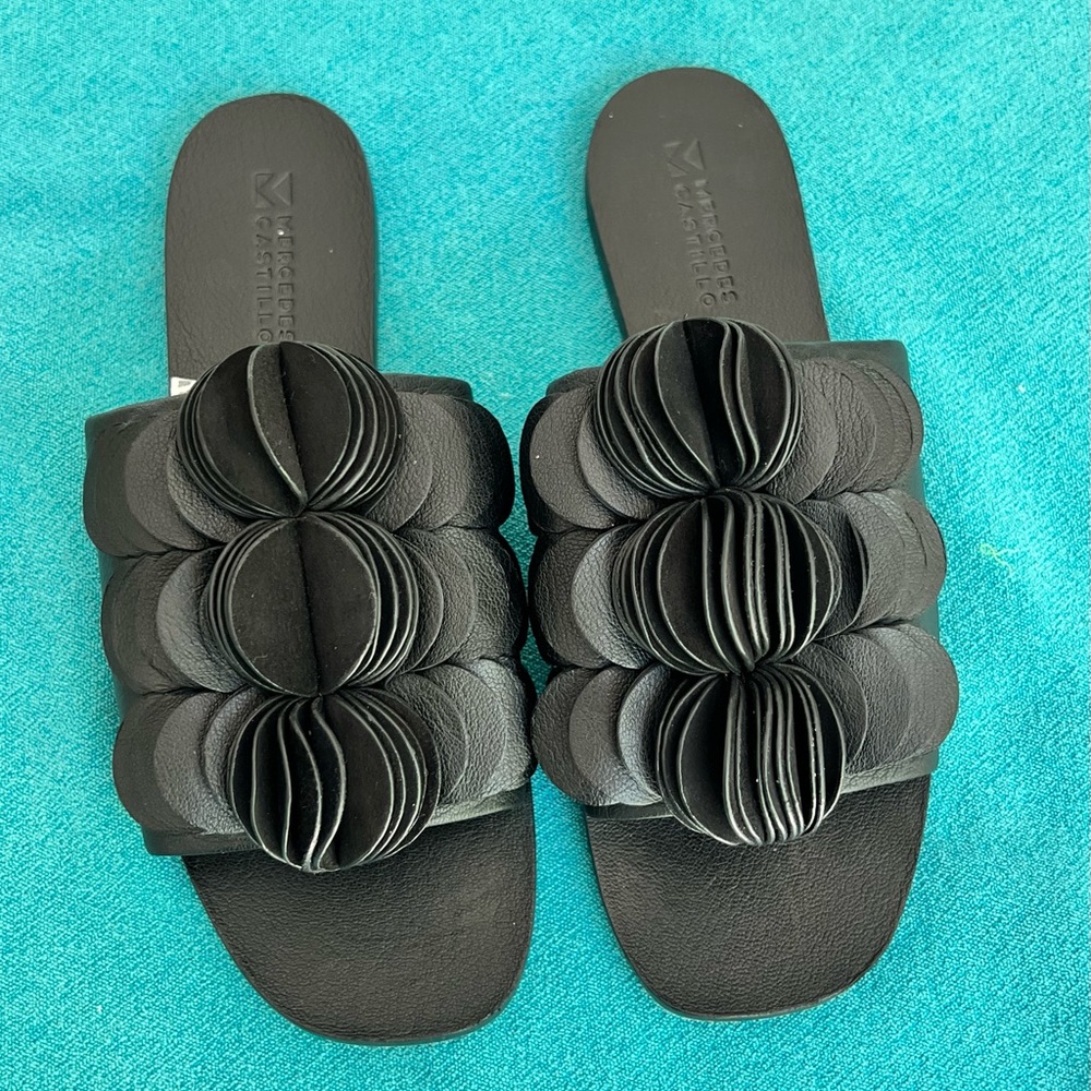 Mercedes Castillo slides sandals size 9.5 39.5 black leather